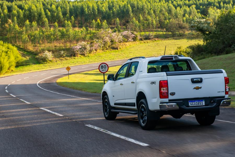  Chevrolet S10 High Country 2020 года  (фото 2 из 19)